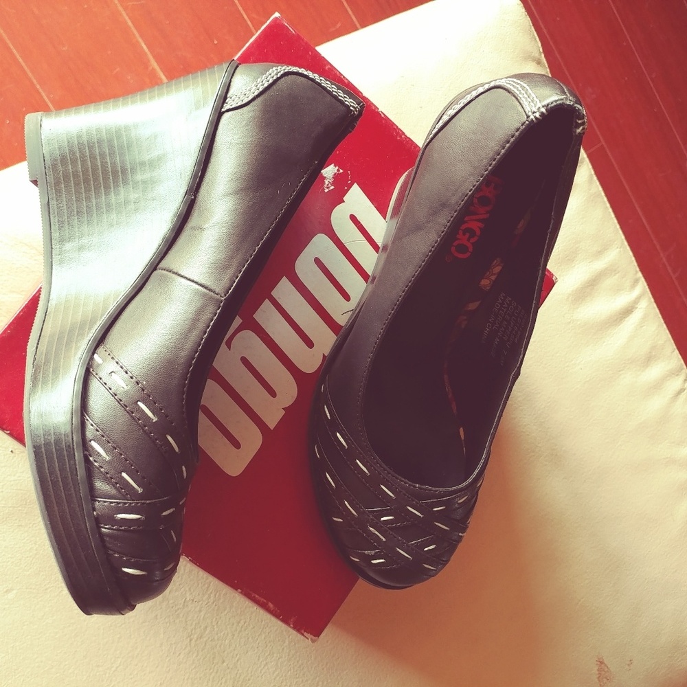 NIB, Bongo, Brown, Wedge slip-on, 7.5M